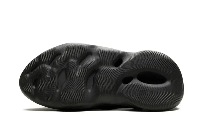 Yeezy Foam Runner Carbon YEEZY Foam Runner