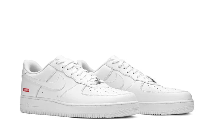 Nike Air Force 1 Low Supreme White NIKE Air Force 1