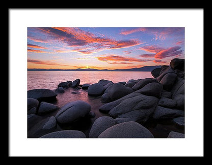 16.000" x 11.375" / Black / White