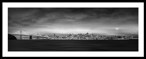 48.000" x 16.375" / Black / White