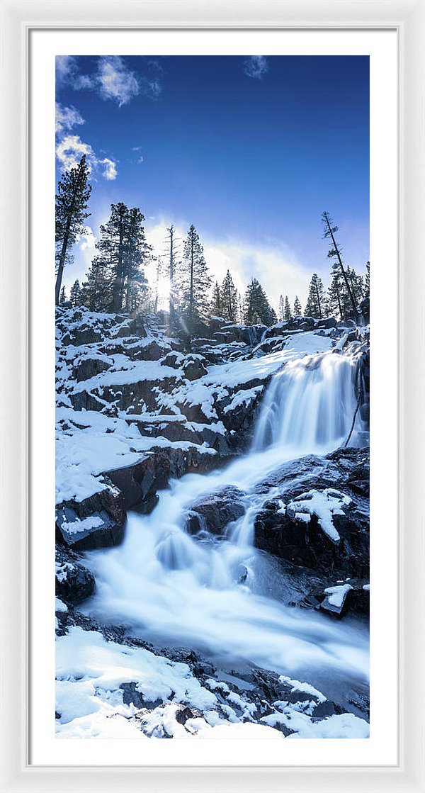 22.250" x 48.000" / White / White