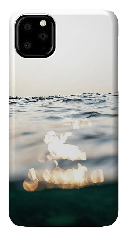 Tahoe Shimmering smoke - Phone Case