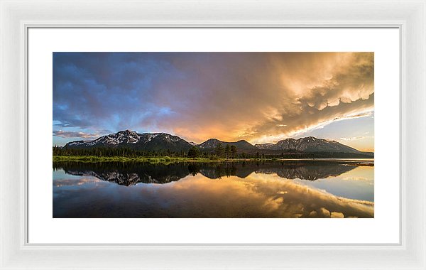 24.000" x 12.500" / White / White