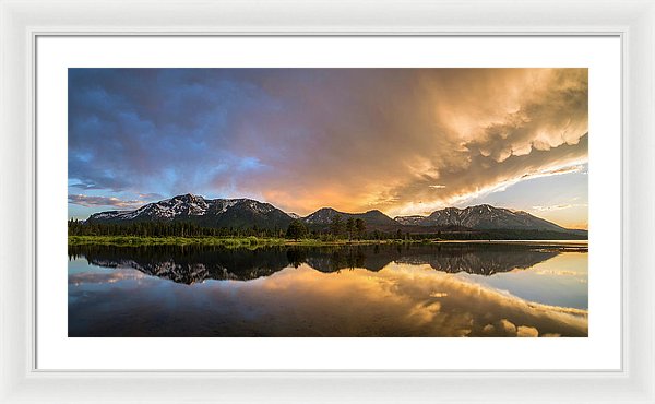 30.000" x 15.625" / White / White