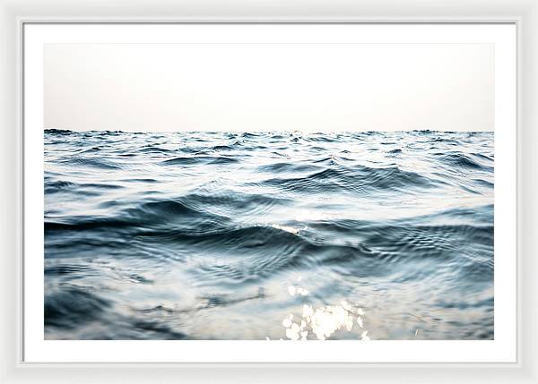 40" x 26.5" / White / White