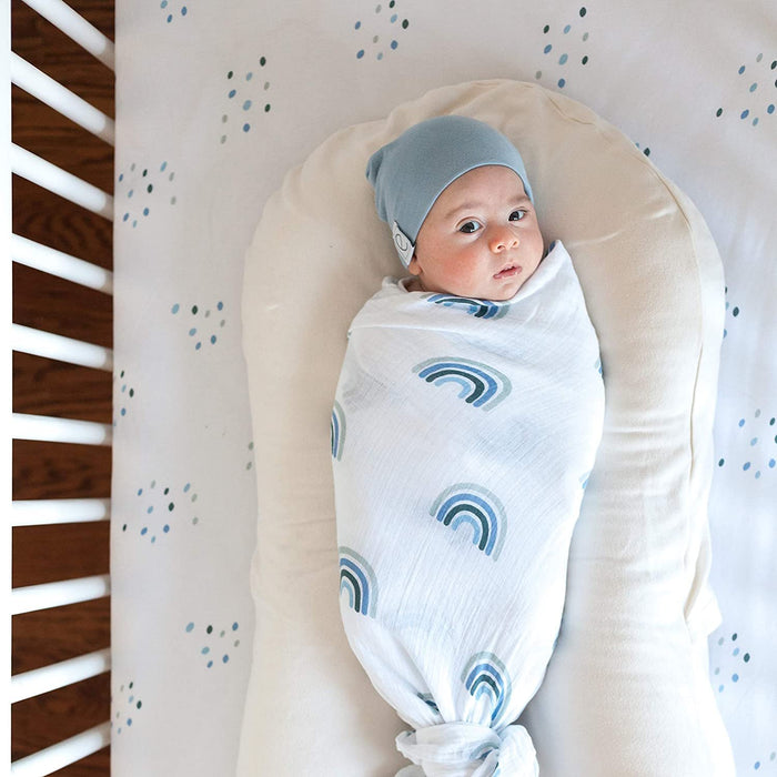 Machine-Washable Blue Rainbow Crib Ensemble