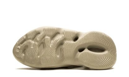Yeezy Foam Stone Salt YEEZY Foam Runner